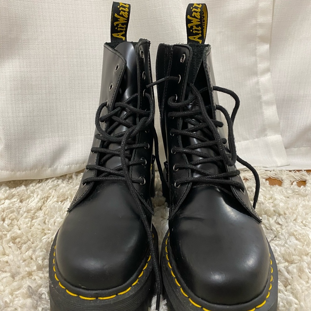 Platform Dr. Martens Jadon Boots